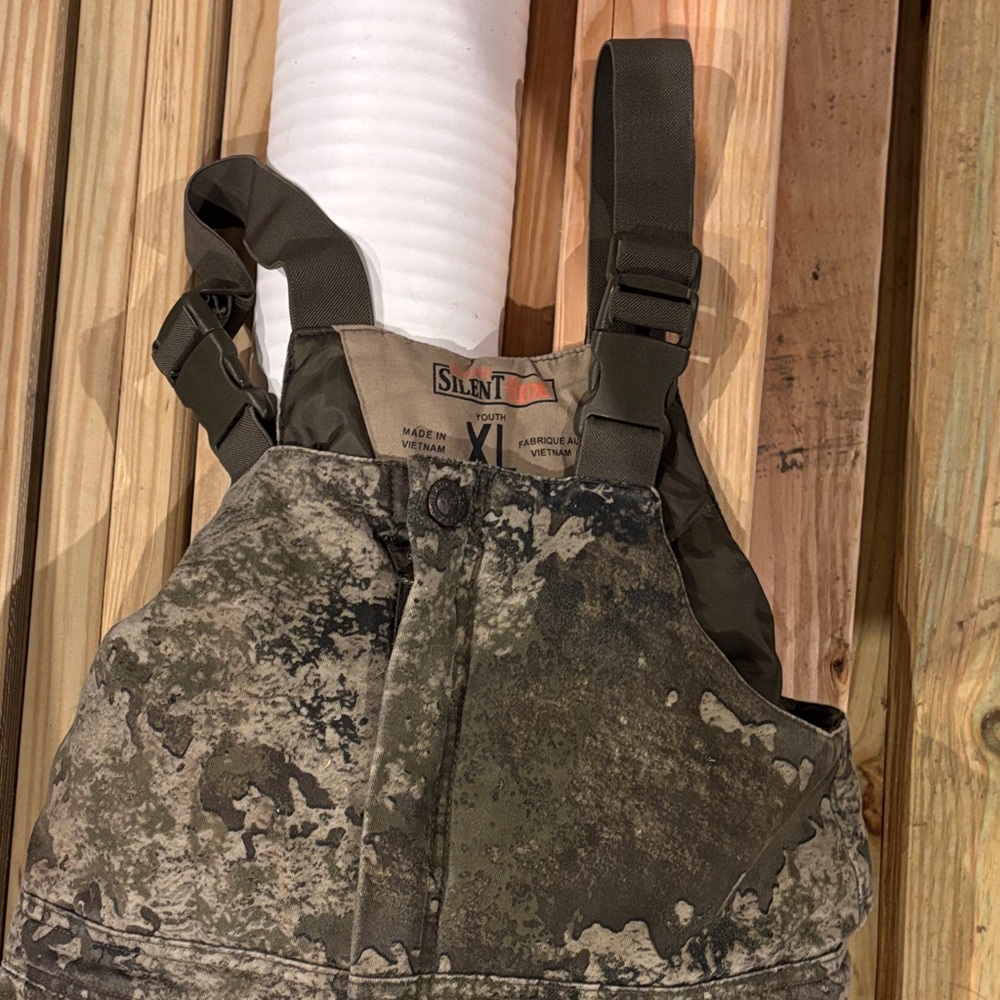 Red Head Boys XL Hunting bibs. Worn twice but he grew out of them. $30